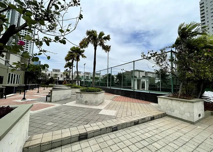 Cosmo Park Town House